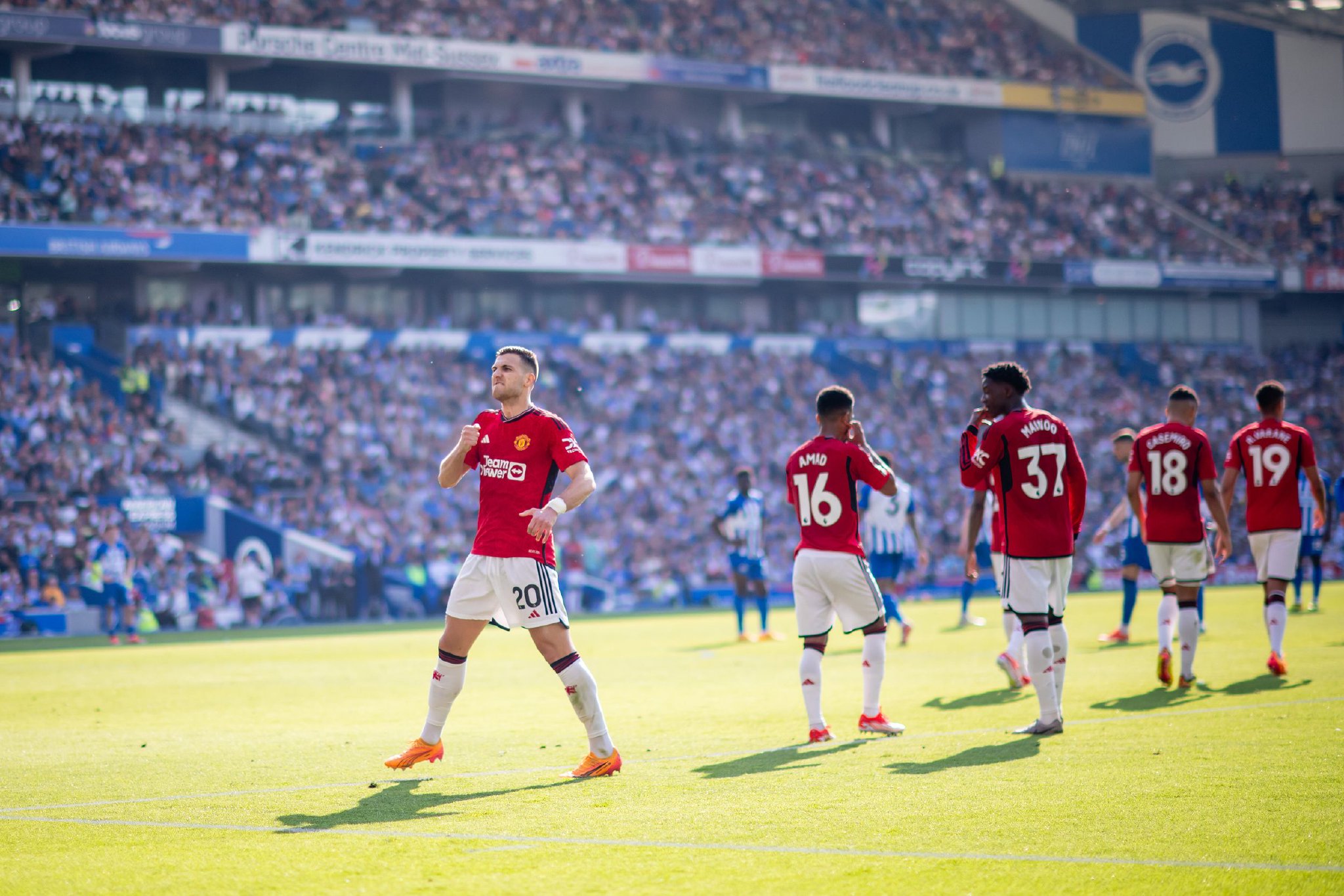 也与俱乐部 也与俱乐部